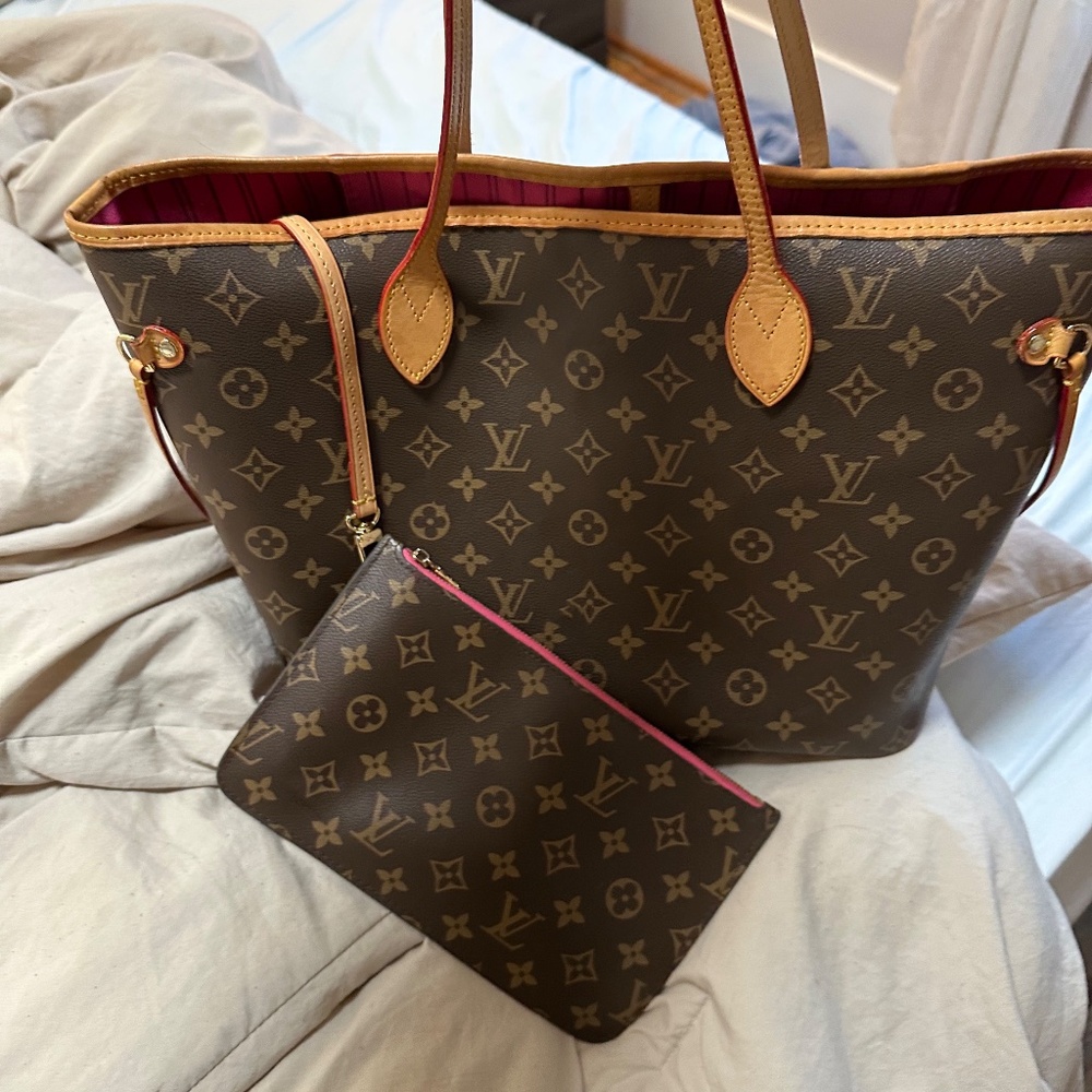 Louis Vuitton Monogram Neverfull MM - image 2